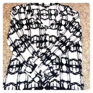 Woman’s Rock & Republic Shirt Size Large